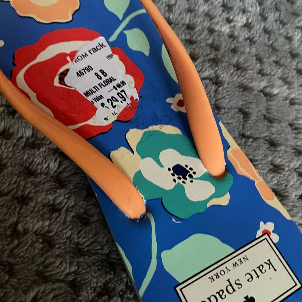 Kate Spade Flip Flop - Picture 5 of 9